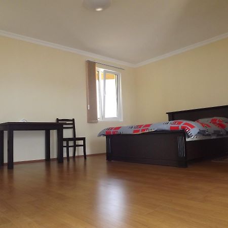 Hotel Emocia Natakhtari Екстериор снимка