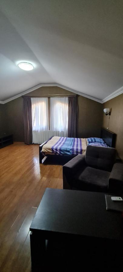 Hotel Emocia Natakhtari Екстериор снимка
