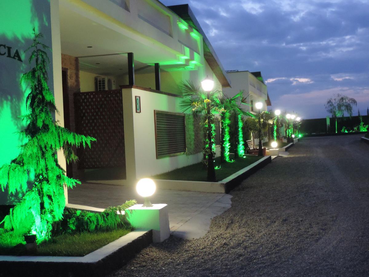 Hotel Emocia Natakhtari Екстериор снимка