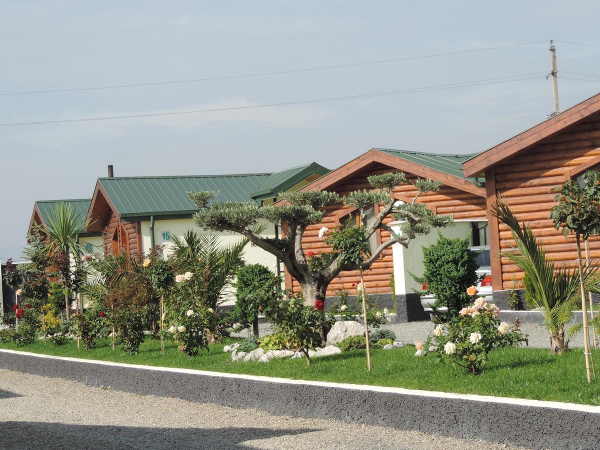 Hotel Emocia Natakhtari Екстериор снимка