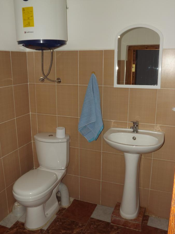 Hotel Emocia Natakhtari Екстериор снимка